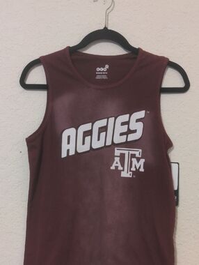 Gen2 Boys Texas A & M Aggies Tank Top. Size M NWT